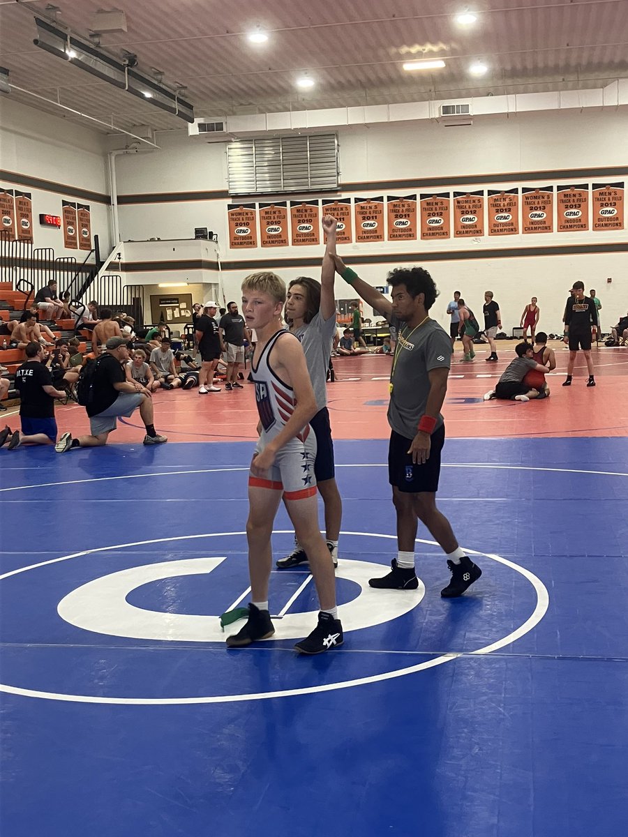 TbirdWrestling's tweet photo. Day 2 of the Doane camp had a lot of matches! 7 duals between the first two days and 3 more tomorrow. Seeing a lot of growth from these guys! https://t.co/3TKOFumWGx