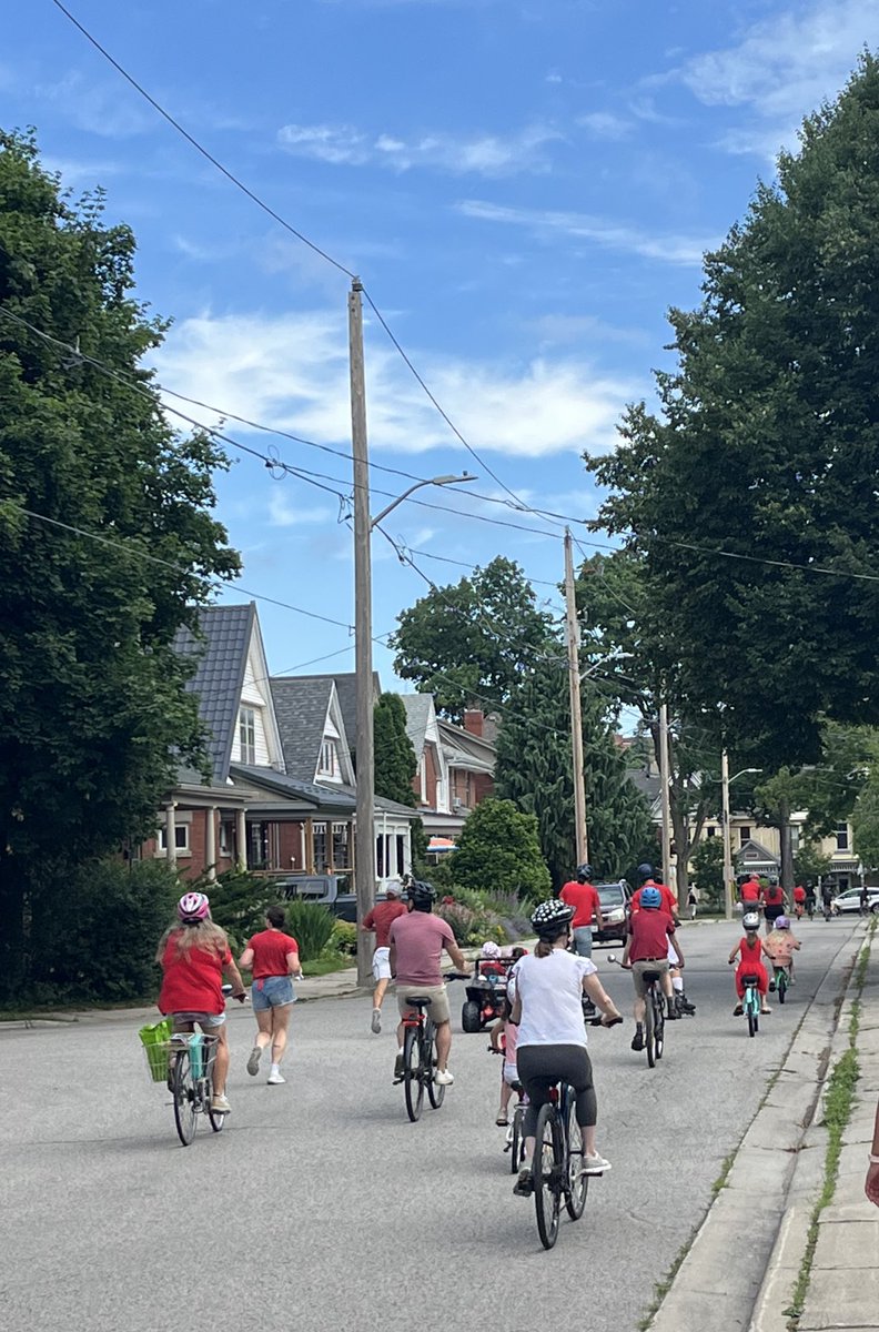 pfragiskatos's tweet image. We were in Wortley this morning for the annual bike parade. Thank you to the Old South Community Organization for organizing this great event for Canada Day. 🇨🇦