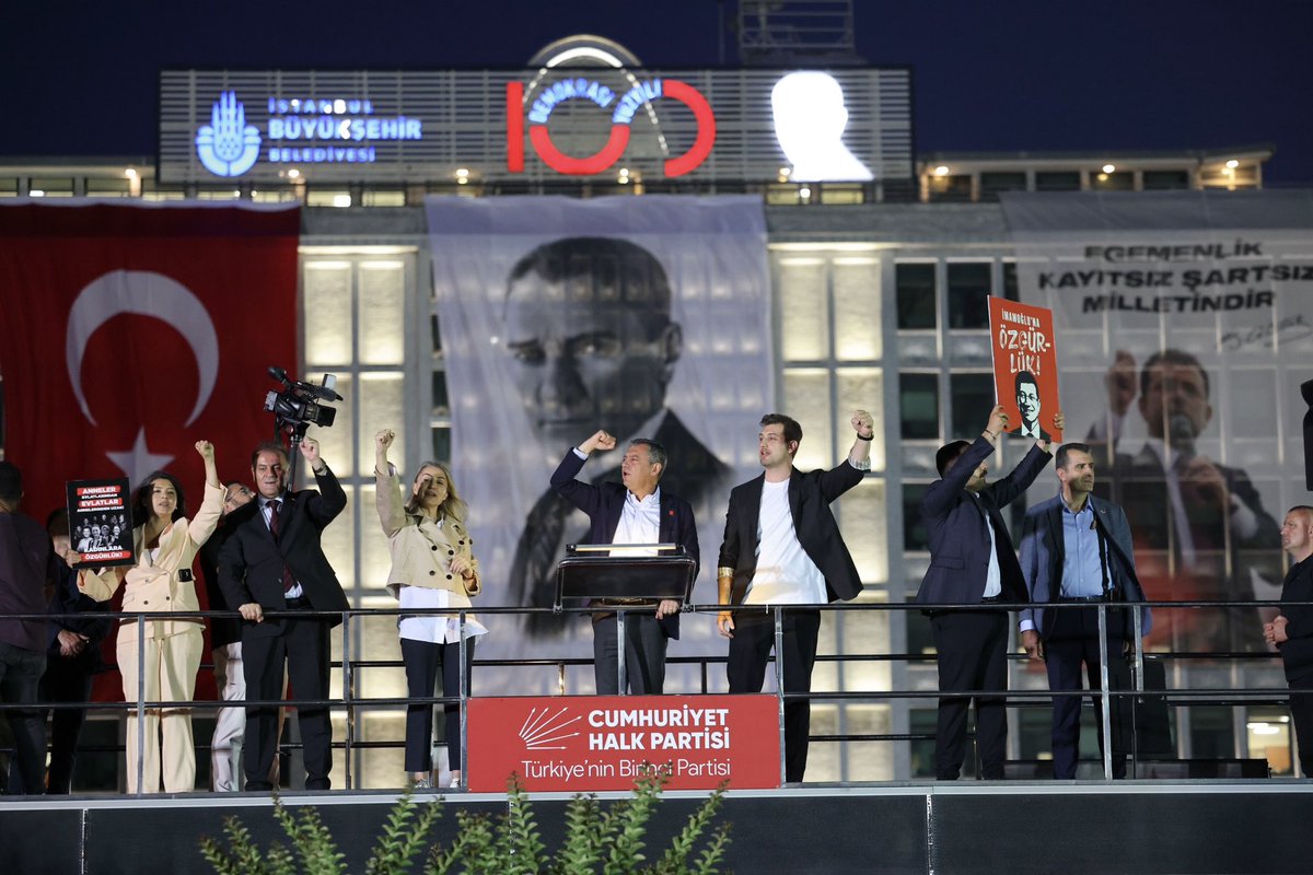 Tam 100 gündür sevgili eşim Ekrem İmamoğlu ve yol arkadaşları hukuksuzca tutuklu. Biz bu adaletsizliğe alışmayacağız. Milletimizin vicdanı bu hukuksuzluğu asla kabul etmiyor; milyonlar, cesaretle geleceği için ses çıkarıyor. Sonunda kazanan yine halkın iradesi, demokrasi ve