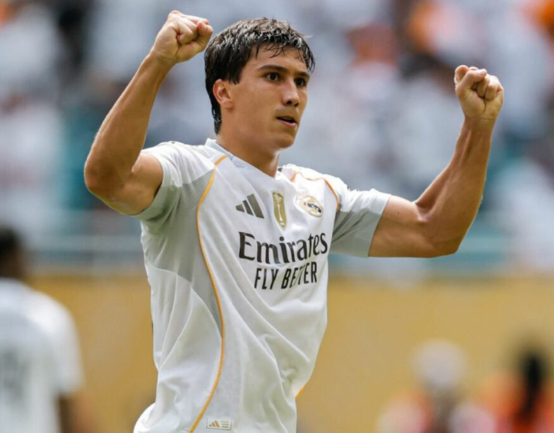 KrlosPicks's tweet photo. Gonzalo García es el nuevo Raul González del Real Madrid? https://t.co/5qrYR3oZt5