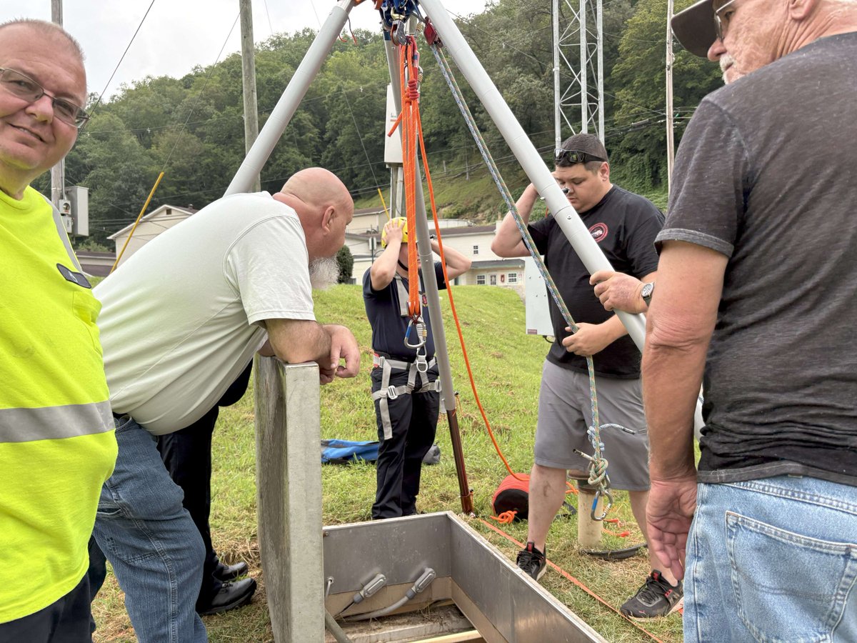 Thank you, City of Hazard, for prioritizing safety during confined space training yesterday and today with our Safety &amp; Loss Control team! #worksafe