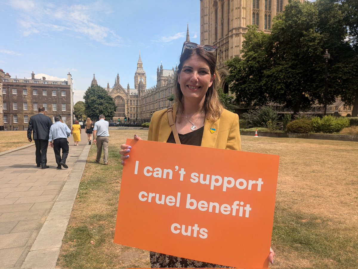 Today I voted against the Welfare Bill. The PIP clause was pulled mid debate but £billions in UC health element cuts remained. 
I'm glad the govt is listening and hope further common ground can be found.