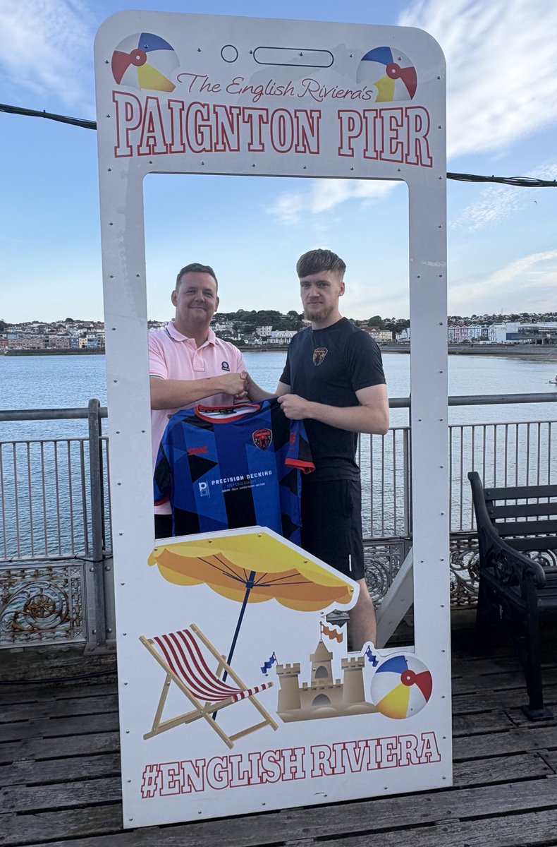 🌟 He’s back 🌟  

We are absolutely delighted to have Rob Heaps back from a long term injury. Over the last 4 years he has been a stand out player every year! The lads all love him and so do we! 

Welcome back Heaps ❤️