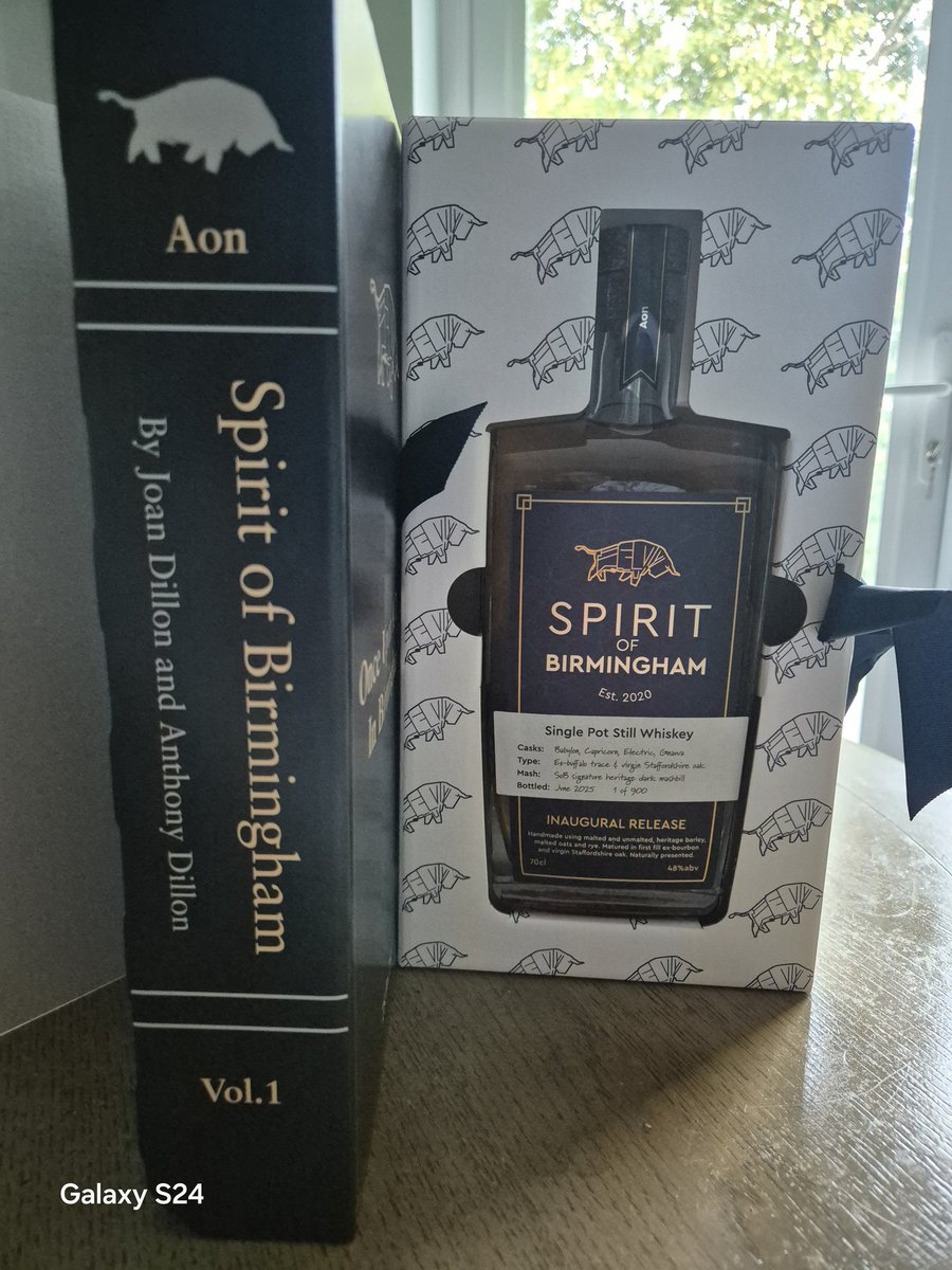 Few days ago we watched a momentous occasion <a href="/SpiritofBrum/">Spirit of Birmingham Distillery</a> invited to the launch party of the inaugural release at The Botanical Gardens in Birmingham ,Humbled to be invited <a href="/MCDrammer/">Tony Pancakes 🥃🌾</a> . #History #spiritofbirmingham #whiskey