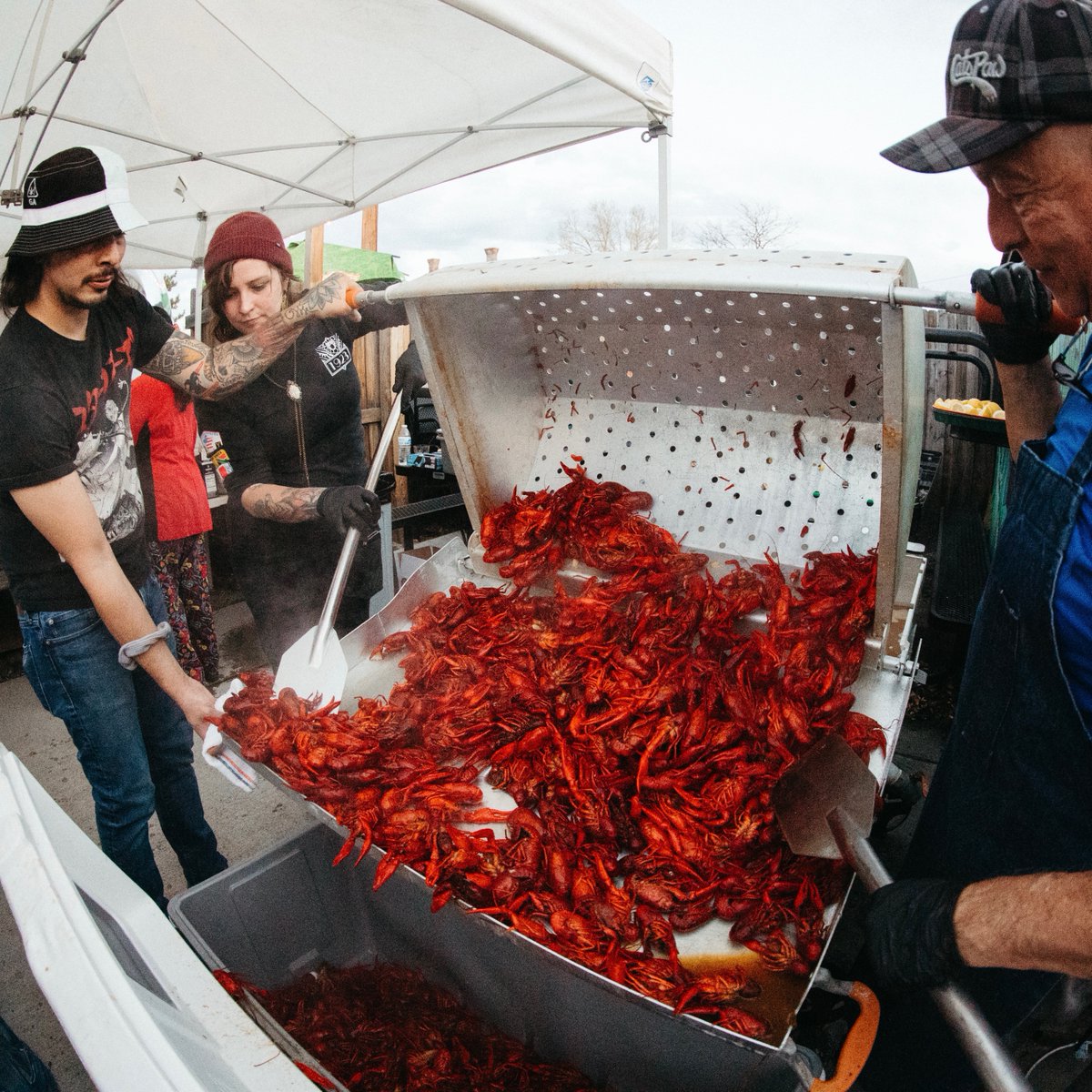 BOOGIE T.RIO tweet media