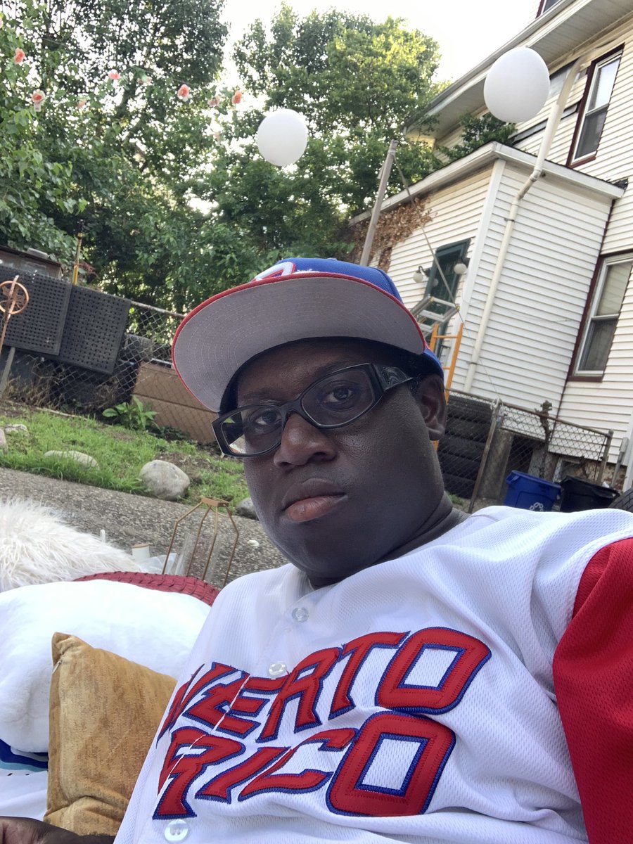 mkouassi166's tweet image. Puerto Ricans call me papi. 😎🇵🇷.