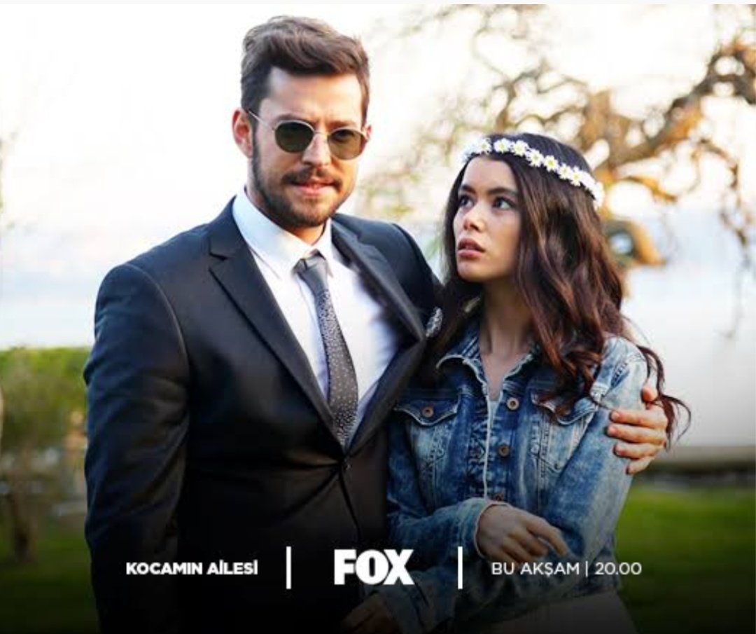 Diziyi sadece onlar için izliyodum başrol çift çok sıkıcıydı bence