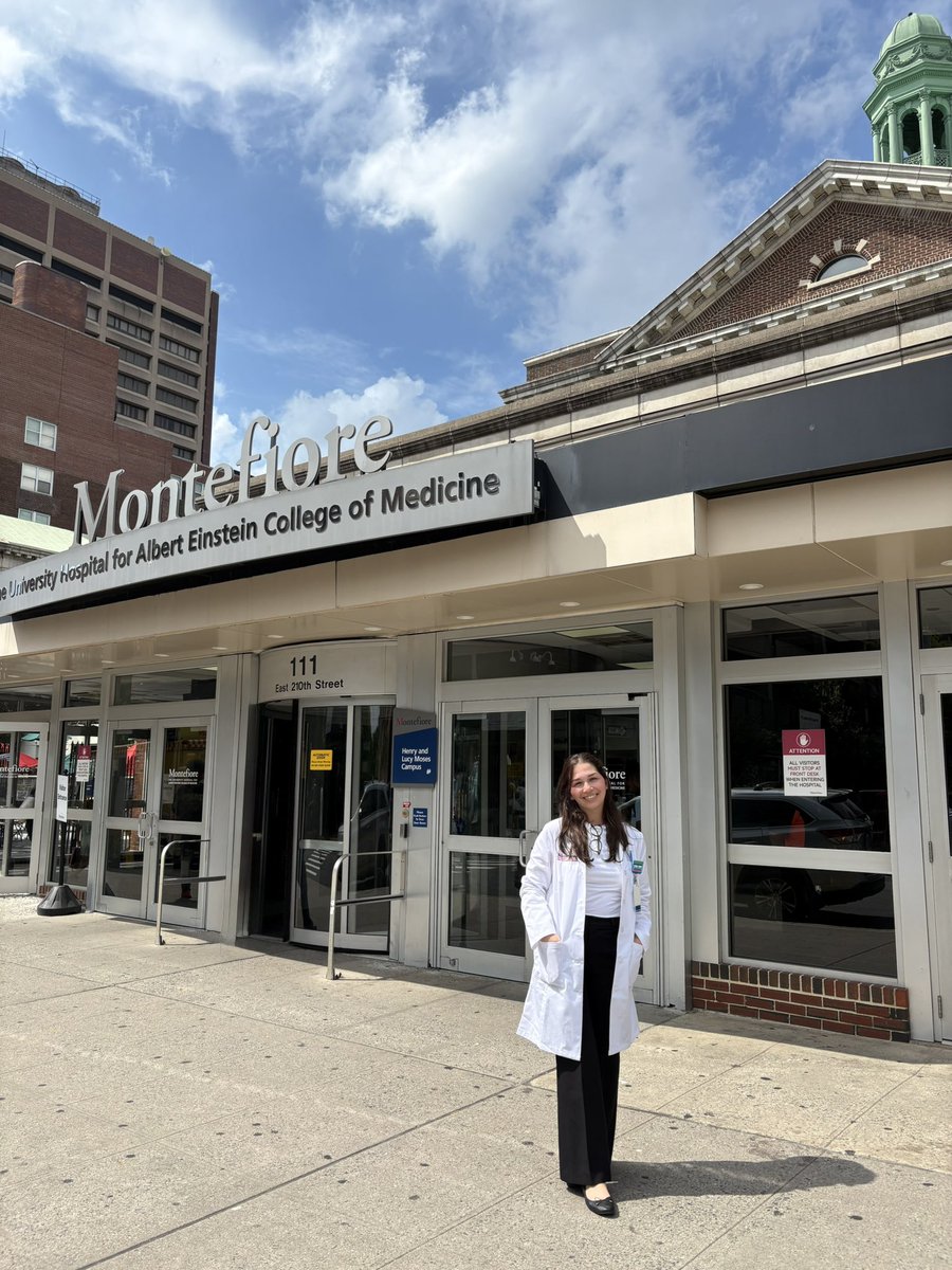 LiaJoubertMD's tweet image. First day of residency at @montefioreIM!🥹🩷💙