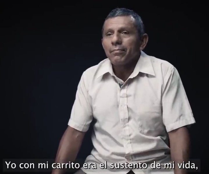 Este señor es una de las verdaderas víctimas del odio de Rafael Correa. Lo encarceló porque en su camioneta llevaba el monigote de un borrego.

Jorge Glas no es víctima de ningún odio, es un ladrón. Trece años más en la Roca son pocos. No se hagan los cojudos ni le tengan pena.