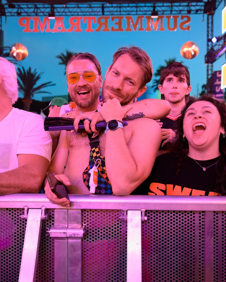 ❤️ Pride Month may be over, but the joy, love, and power of our community remain. Thank you for showing up, shining bright, and reminding the world that love always wins!

Find more photos at wehopride.com/gallery 🌈