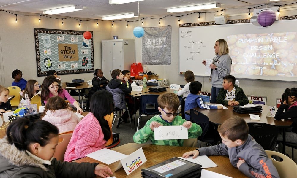 MichaelDClark1's tweet image. Lakota seeking 2 tax hikes on fall ballot for new, renovated schools
journal-news.com/news/lakota-se…
For more great content like this subscribe to the Journal News here: subscribe.journal-news.com/?g2i_campaign=…
