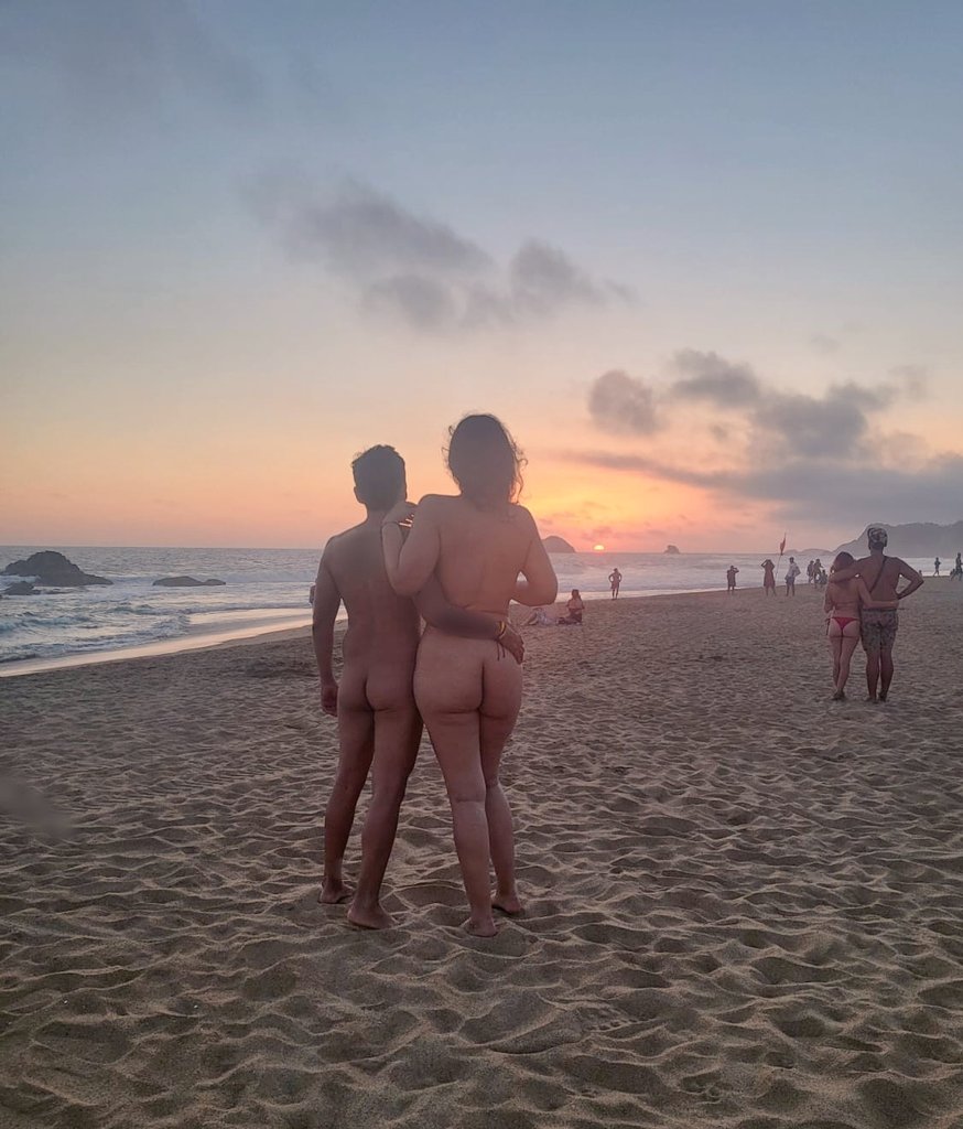 I ❤️ ZIPOLITE 
#Zipolite #sunset