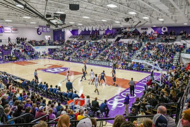 Blessed to received my 1st offer from The College of Holy Cross thank you Coach Paulsen for the opportunity!💜🤍#AGTG