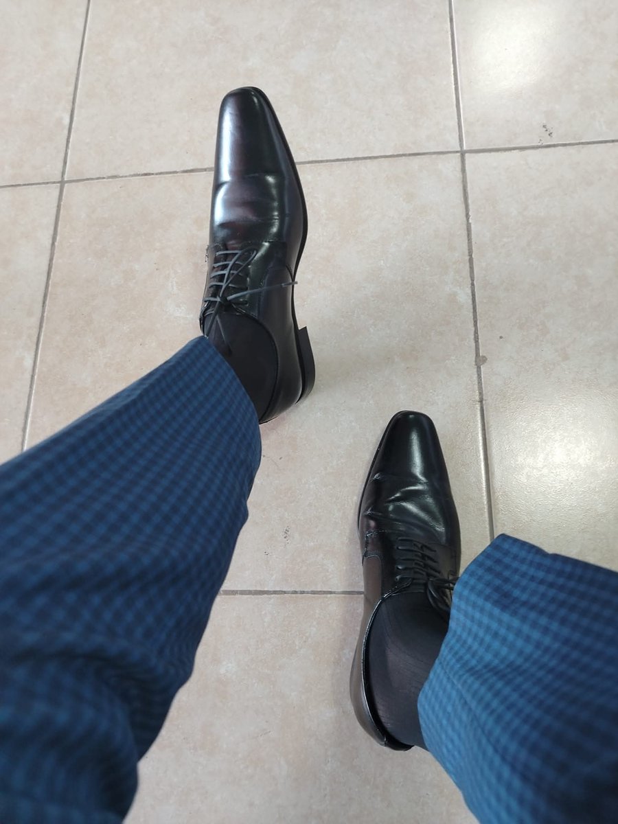 suit men (@the_wenceslao) on Twitter photo 