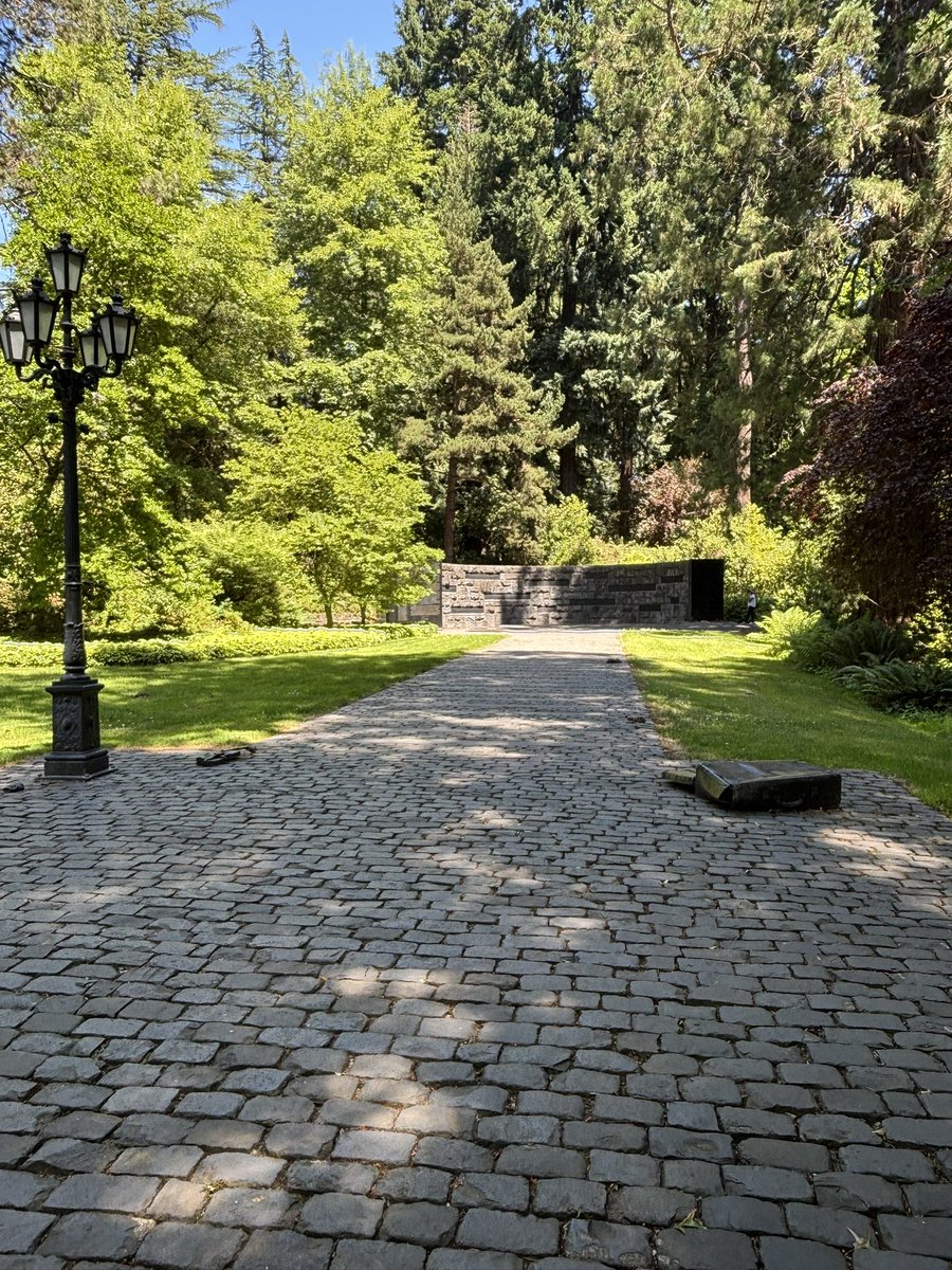 A chilling experience visiting the Oregon Holocaust Memorial on the day Florida and the current administration celebrates camps for migrants in a swamp
