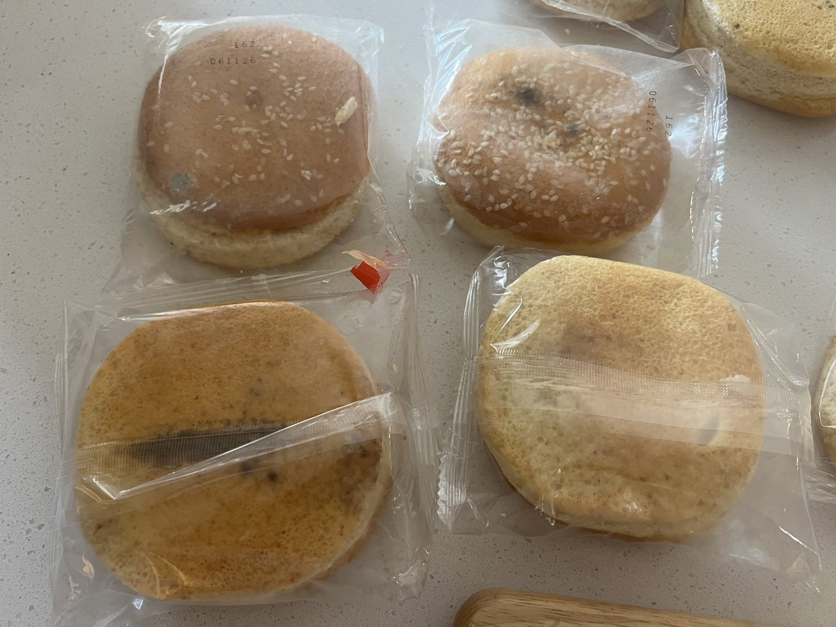 Francois Clousot™️ (@fclousotxxx) on Twitter photo Awesome company that is <a href="/BariatricPal/">BariatricPal</a> . Shipped me product without cold packs… arrived totally moldy… refused to refund or replace… horrible business practice. Awesome company that is <a href="/BariatricPal/">BariatricPal</a> . Shipped me product without cold packs… arrived totally moldy… refused to refund or replace… horrible business practice.