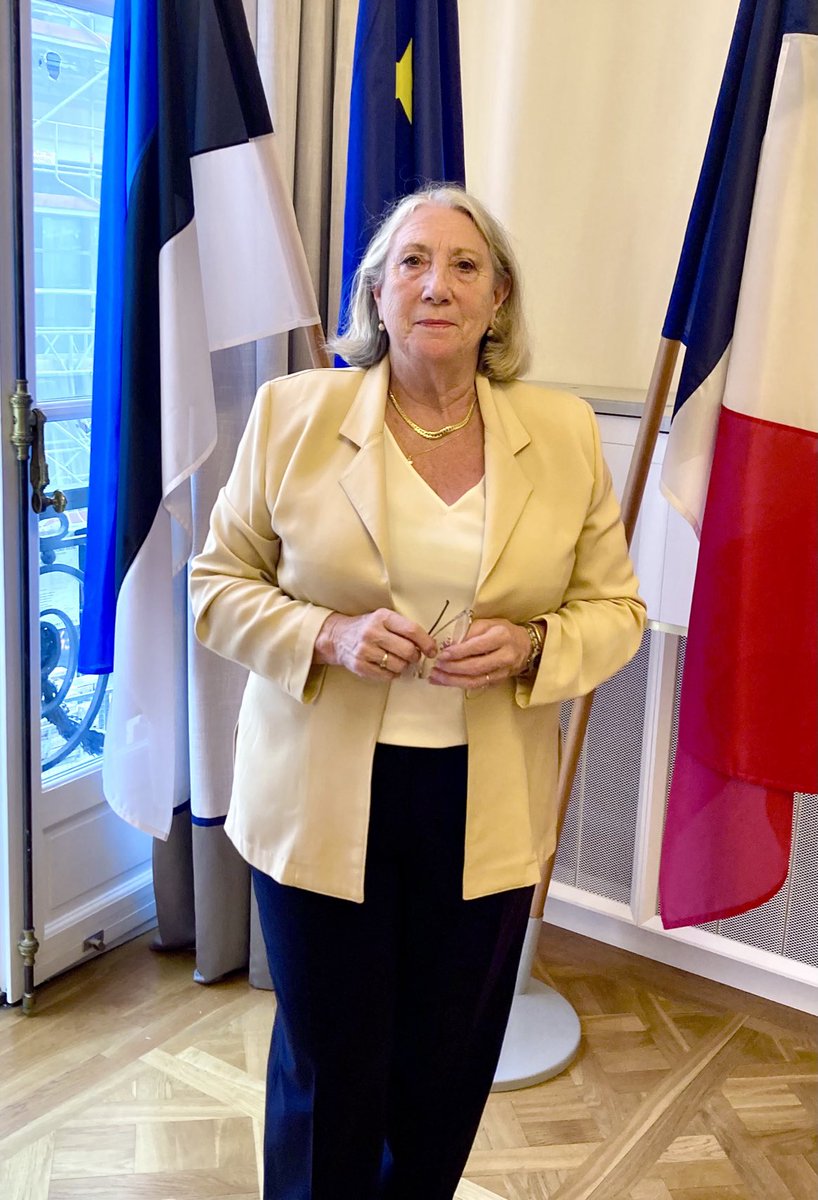 Joëlle Mélin (@joellemelinrn) on Twitter photo Soirée à l’ambassade de <a href="/SLOinFRA/">Slovénie en France</a> Slovénie à l’occasion de leur fête nationale : ce petit balte mérite toute notre admiration et notre amitié <a href="/groupeRN_off/">Groupe Rassemblement National</a> <a href="/MLP_officiel/">Marine Le Pen</a> <a href="/J_Bardella/">Jordan Bardella</a> Soirée à l’ambassade de <a href="/SLOinFRA/">Slovénie en France</a> Slovénie à l’occasion de leur fête nationale : ce petit balte mérite toute notre admiration et notre amitié <a href="/groupeRN_off/">Groupe Rassemblement National</a> <a href="/MLP_officiel/">Marine Le Pen</a> <a href="/J_Bardella/">Jordan Bardella</a>