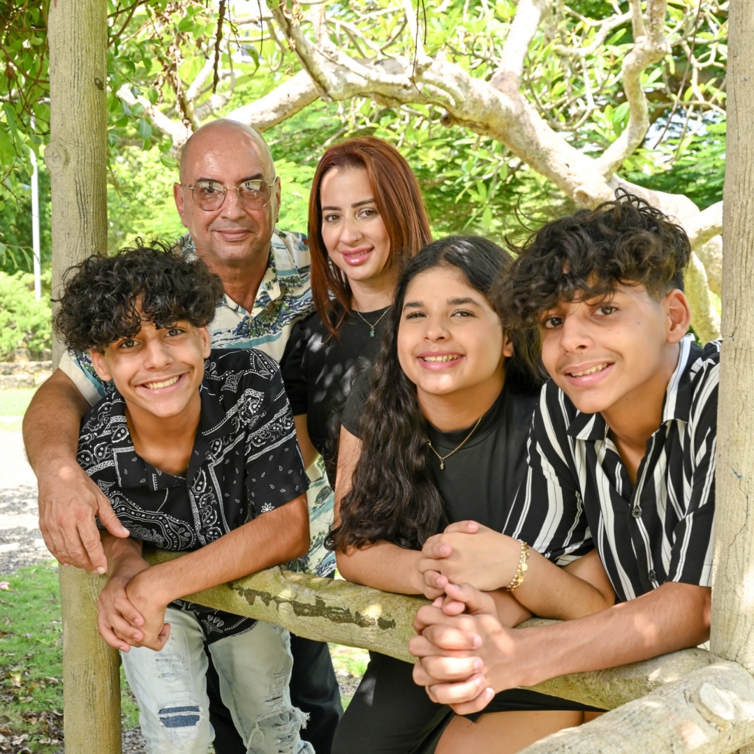 LifeLinkGA's tweet image. In the early 2000s, Miguel Merced developed liver cancer and was placed on the national transplant waiting list. During a nine-hour surgery, Miguel received the gift of life, just three days before his birthday. 
#FacesofTransplantation #YourStoryContinues #LifeLinkInfinity