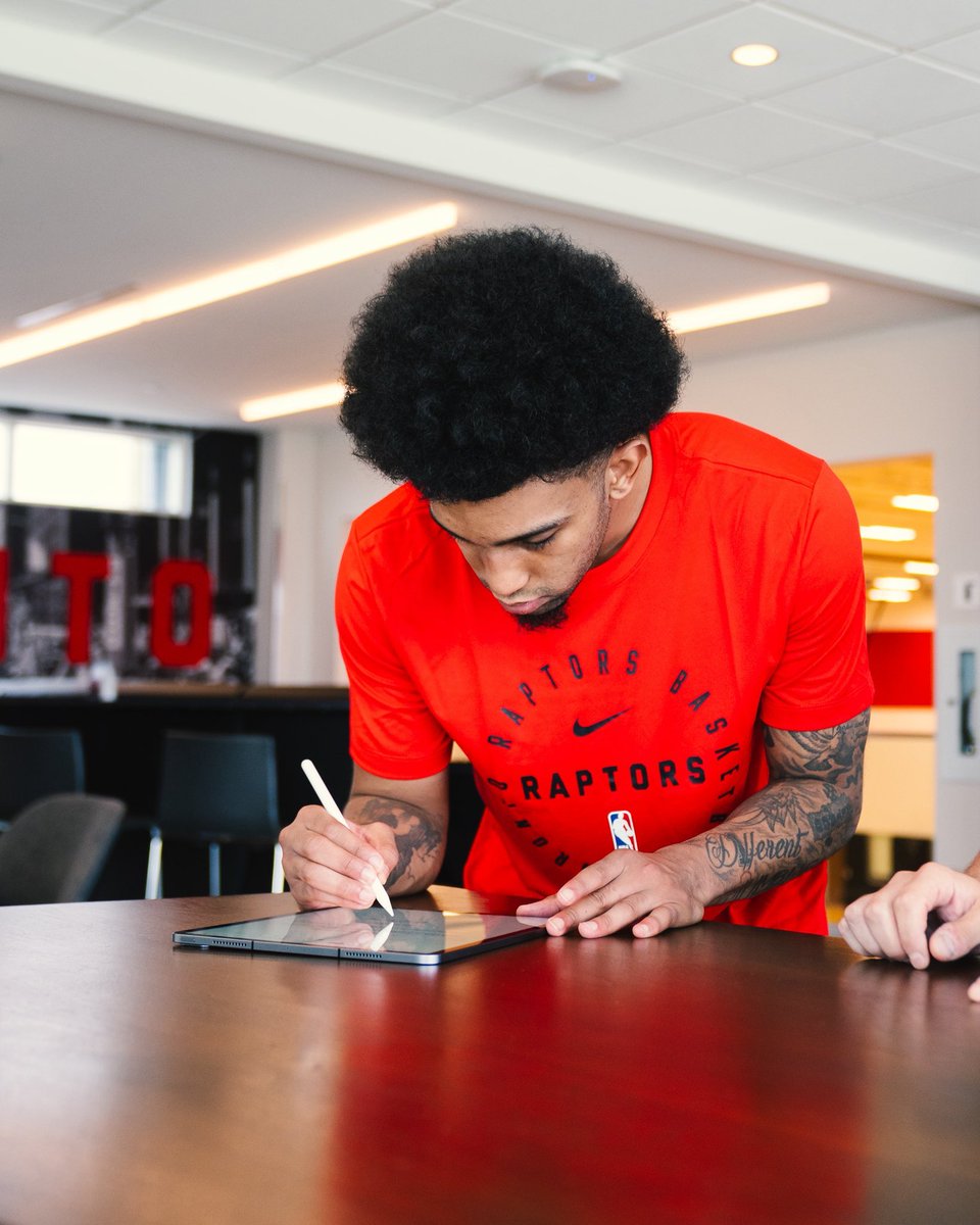 patkelsey's tweet image. Very smart move by the @Raptors. Elite PG. Two-way player. Winner. Leader. High character. Makes everyone around him better. ❤️ @ChuckyHepburn