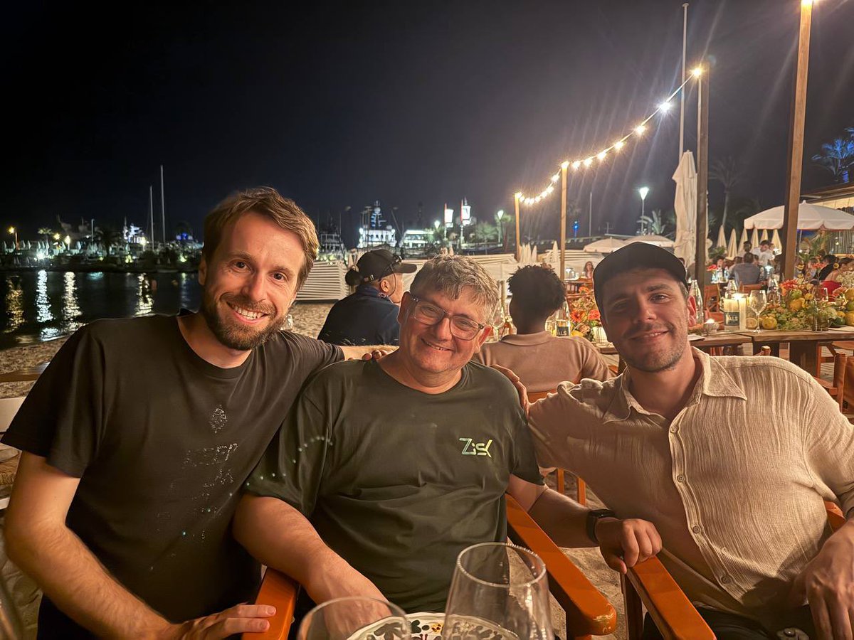 Fede’s intern 🥊 (@fede_intern) on Twitter photo I’ve spent a lovely <a href="/EthCC/">EthCC - Ethereum Community Conference</a> night with much smarter people than myself: the <a href="/ethereum/">Ethereum</a> architect <a href="/drakefjustin/">Justin Drake</a> and the ZKatooor <a href="/jbaylina/">Jordi Baylina - baylina.eth</a> (member of the DAO white hat group of ethereum and if I’m not mistaken the parity hack too).
Thanks <a href="/ekang426/">ericakang.eth.near</a> for hosting a great dinner! I’ve spent a lovely <a href="/EthCC/">EthCC - Ethereum Community Conference</a> night with much smarter people than myself: the <a href="/ethereum/">Ethereum</a> architect <a href="/drakefjustin/">Justin Drake</a> and the ZKatooor <a href="/jbaylina/">Jordi Baylina - baylina.eth</a> (member of the DAO white hat group of ethereum and if I’m not mistaken the parity hack too).
Thanks <a href="/ekang426/">ericakang.eth.near</a> for hosting a great dinner!
