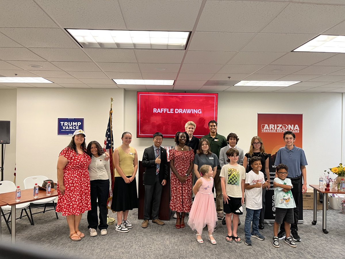 ConservativeKFC's tweet image. Last night was @AZTeenReps MAGA DC Raffle Drawing! 🇺🇸🎟️
So proud of the TARS! They have worked so hard all year to raise money for their trip to DC next week! 🏛️📜
I love to see the youth getting involved in civic engagement 🇺🇸🐘
THEY ARE THE FUTURE‼️