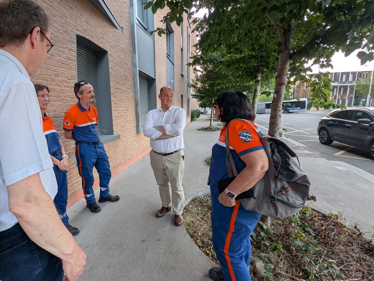 #canicule | Cette nuit, la protection civile, l'ordre de Malte et la croix rouge opèrent des maraudes dans le département. Objectif : mettre à l'abri les personnes sans domicile fixe en ces nuits particulièrement chaudes. 
🤝Des places supplémentaires ont été débloquées pour