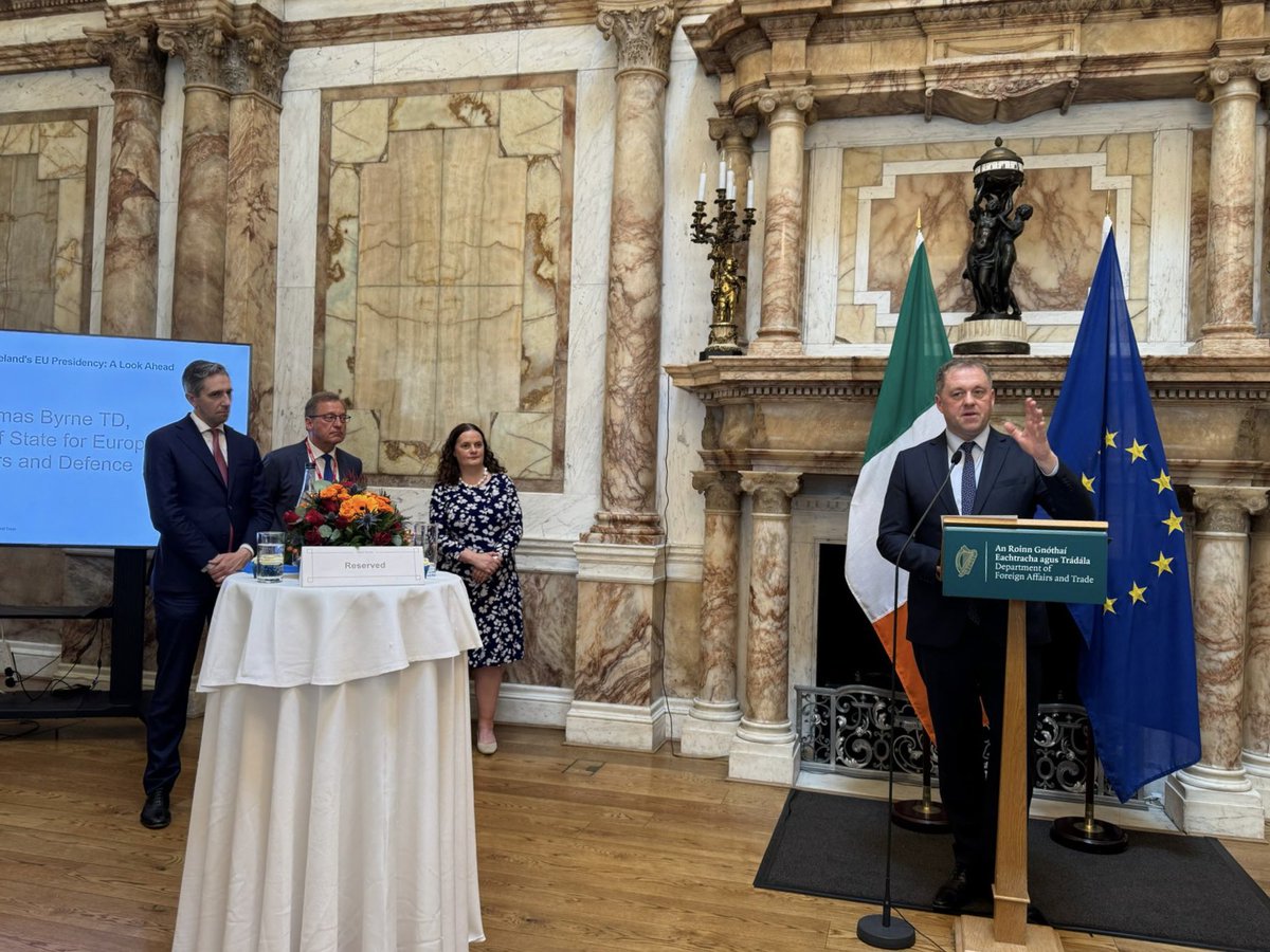 As Ireland starts preparing for the EU Presidency nex year, important that the support for Ukrainian accession is among priorities of our Irish partners.We look forward to working with our Irish friends so that Ukraine joins the European family of nations. #standwithukraine
