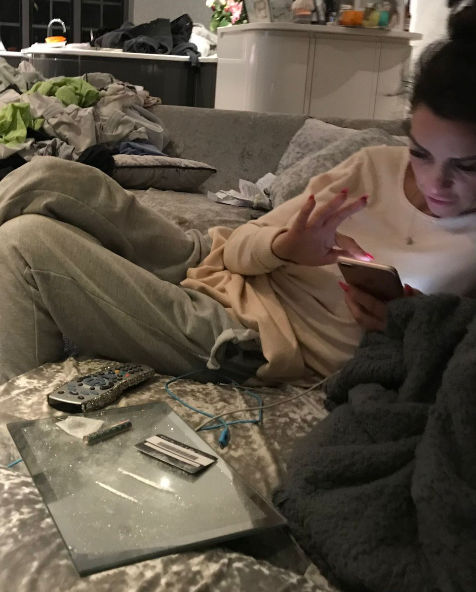 PriceDrop2025's tweet photo. Here she is..lines of coke all ready for her. Mother of the year...#t5m3 #katieprice #drugaddict #cocaineparty #TrendingNow #Trending #Viral @Channel4 @TheSun @DailyMail https://t.co/z99Xd06PHU