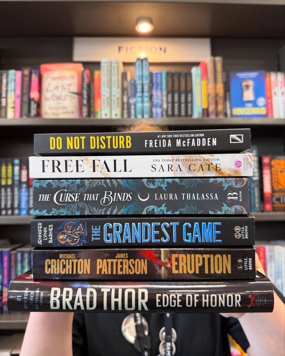 Tuesday is the best day of the week because it’s new release day! Shop new releases and more at your Books-A-Million today!

#newbook #bookrecs #bookhaul #booksamillion