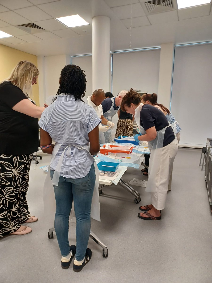 endoscopy_META's tweet image. Another great day of practical skills and knowledge training on our JAG PEG course @BCUHELS..a multiprofessional faculty delivered this very popular course @JAG_Endoscopy @BAPENUK
