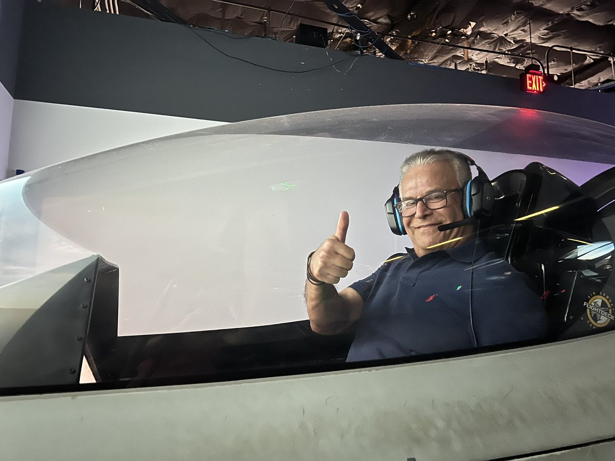 BabayanMatt's tweet image. Just had an incredible experience in the F-18 fighter simulator — and I’m proud to say I still got it! Took down three other competitors and came out as Top Gun once again. Feels great to know the instincts are still sharp after all these years. #TopGun #F18Simulator