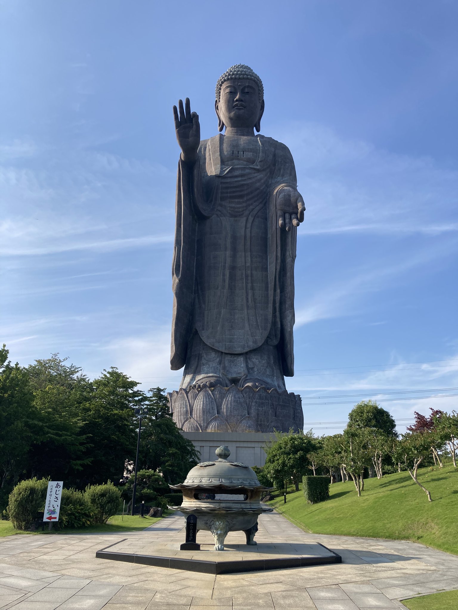 大仏 仏像 大日 ツゲ 八角 金粉紋様 2.0寸 | お仏壇のはせがわ公式通販