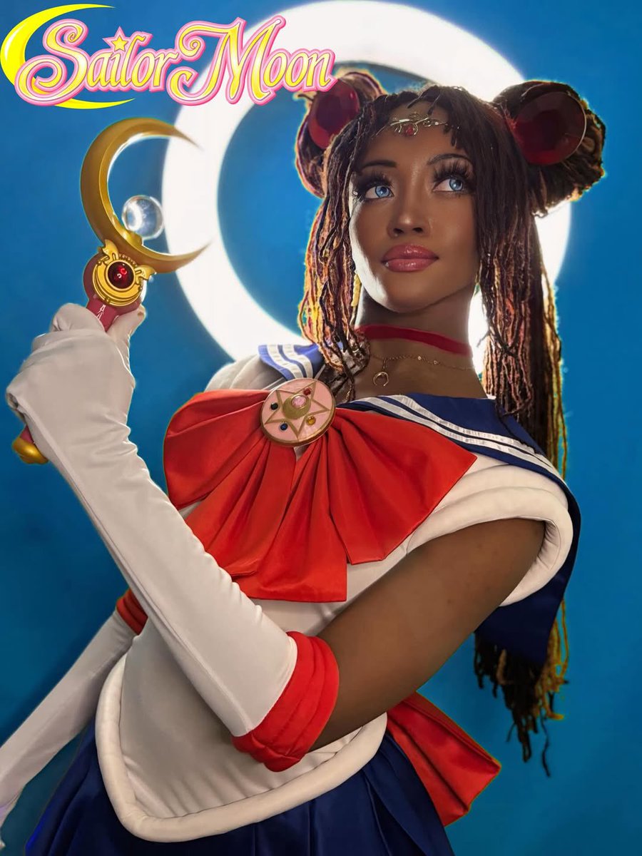 A beautiful Sailor Moon cosplay from <a href="/cheheaven/">che</a> 🖤