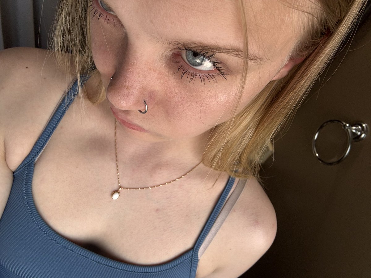 ItsMercey's tweet image. ♡