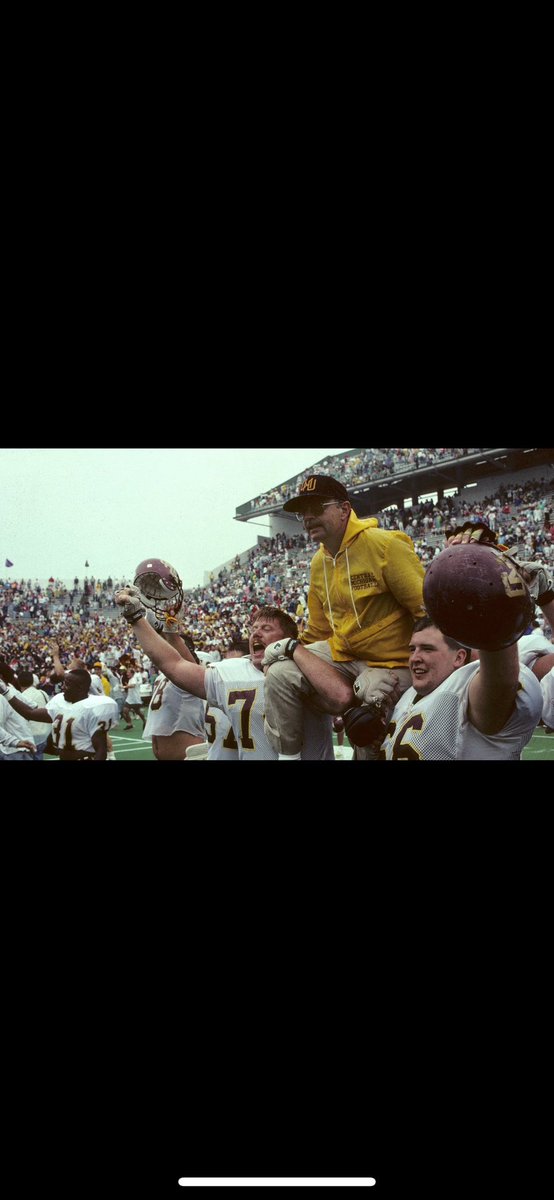 PlaymakerTrey's tweet image. 