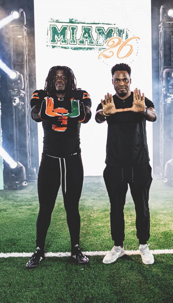 _DFranklin's tweet image. βWe want guys who wanna be Canes.β
β26 π§‘πππ½ @mallory_javian3