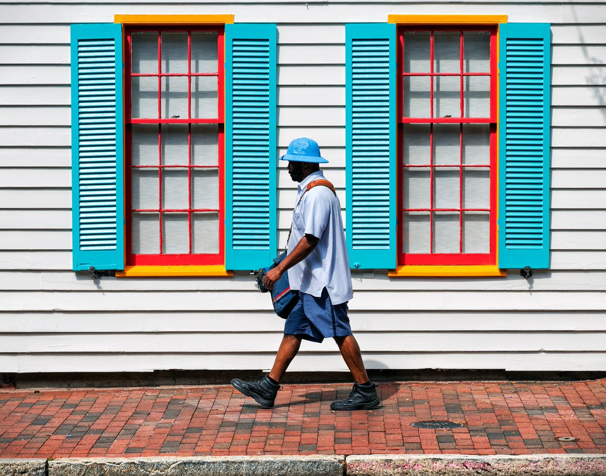 It's National Postal Worker Day.

I want to thank all those postal workers who let "Neither snow nor rain nor heat nor gloom of night stays these couriers from the swift completion of their appointed rounds." Kind of like photojournalists.

Now that I think about it when is our