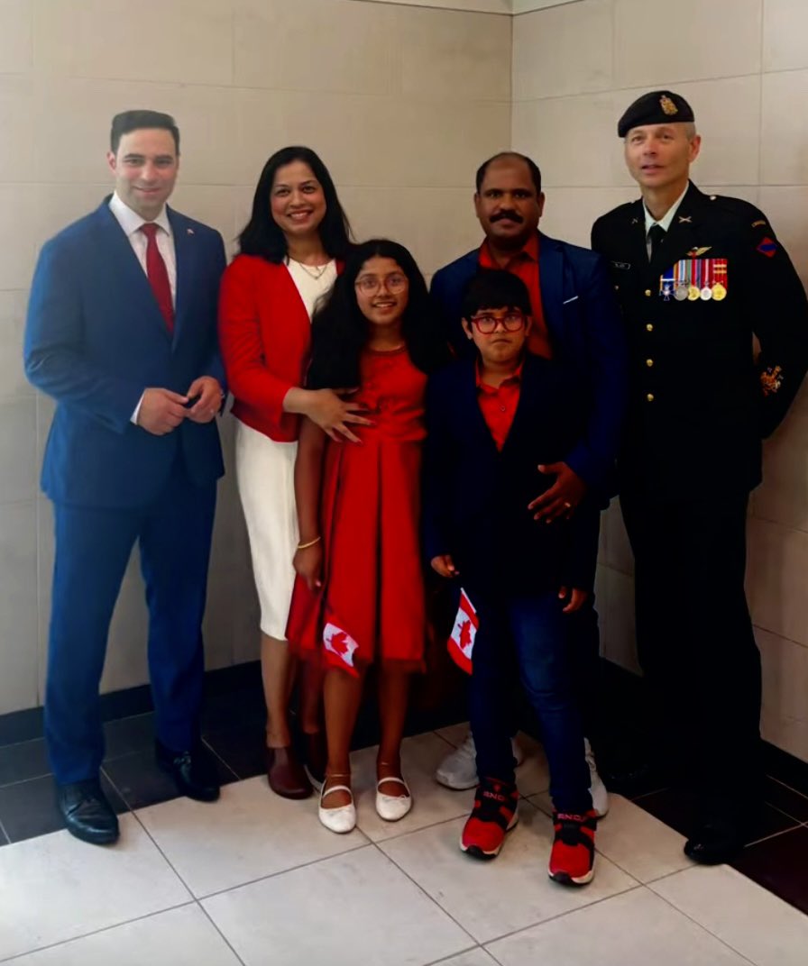 pfragiskatos's tweet image. Some scenes from today’s citizenship ceremony on Dundas Place. For those who took the oath, it was a very special Canada Day. Congratulations! Thank you to the London Heritage Council and IRCC public servants for their efforts in helping organize this excellent event. 🇨🇦 #ldnont