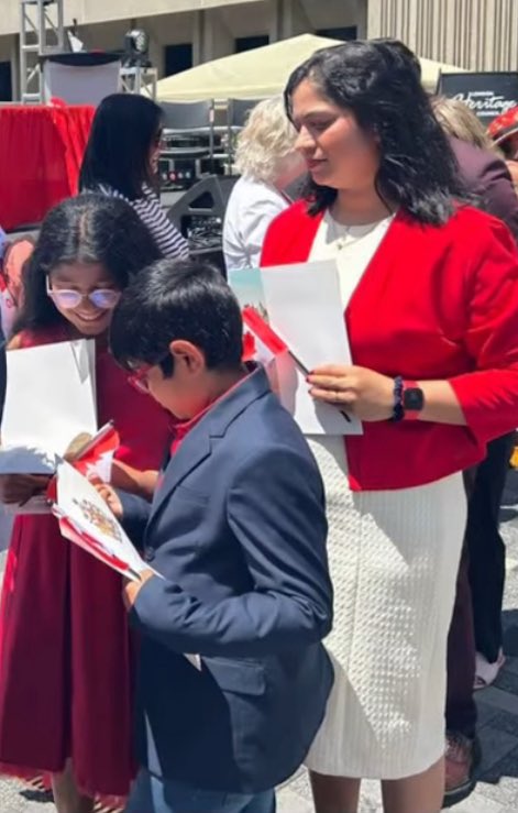 pfragiskatos's tweet image. Some scenes from today’s citizenship ceremony on Dundas Place. For those who took the oath, it was a very special Canada Day. Congratulations! Thank you to the London Heritage Council and IRCC public servants for their efforts in helping organize this excellent event. 🇨🇦 #ldnont