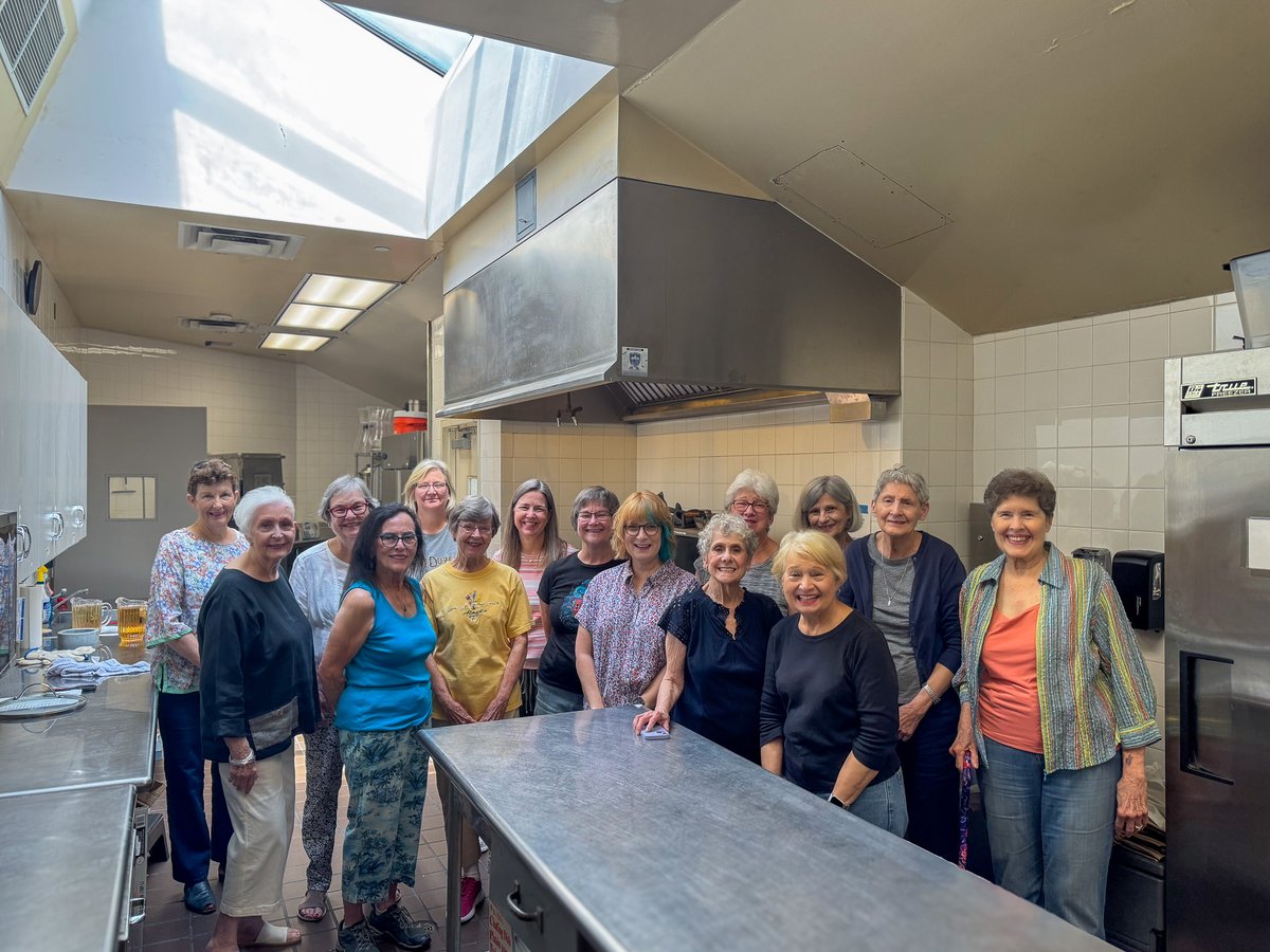 Big thanks to our Angel Food ministry! Last Tuesday, they prepped amazing meals for Casa de Vida Respite participants. We heard from a thrilled new caregiver and received heartfelt "thank yous!" Shout-out to Andrea Afkhami for leading this wonderful initiative!