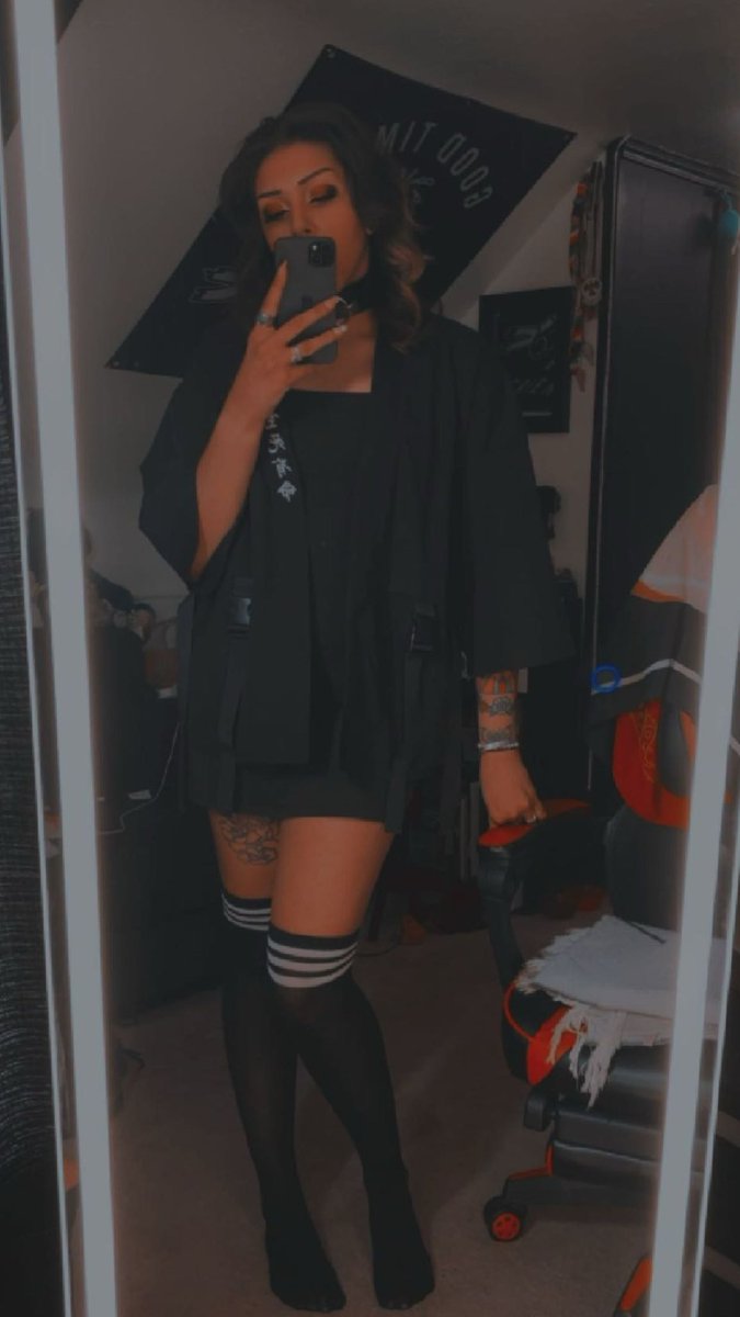 𓆩ꨄ︎𓆪 tweet media