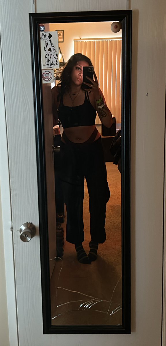 𓆩ꨄ︎𓆪 tweet media