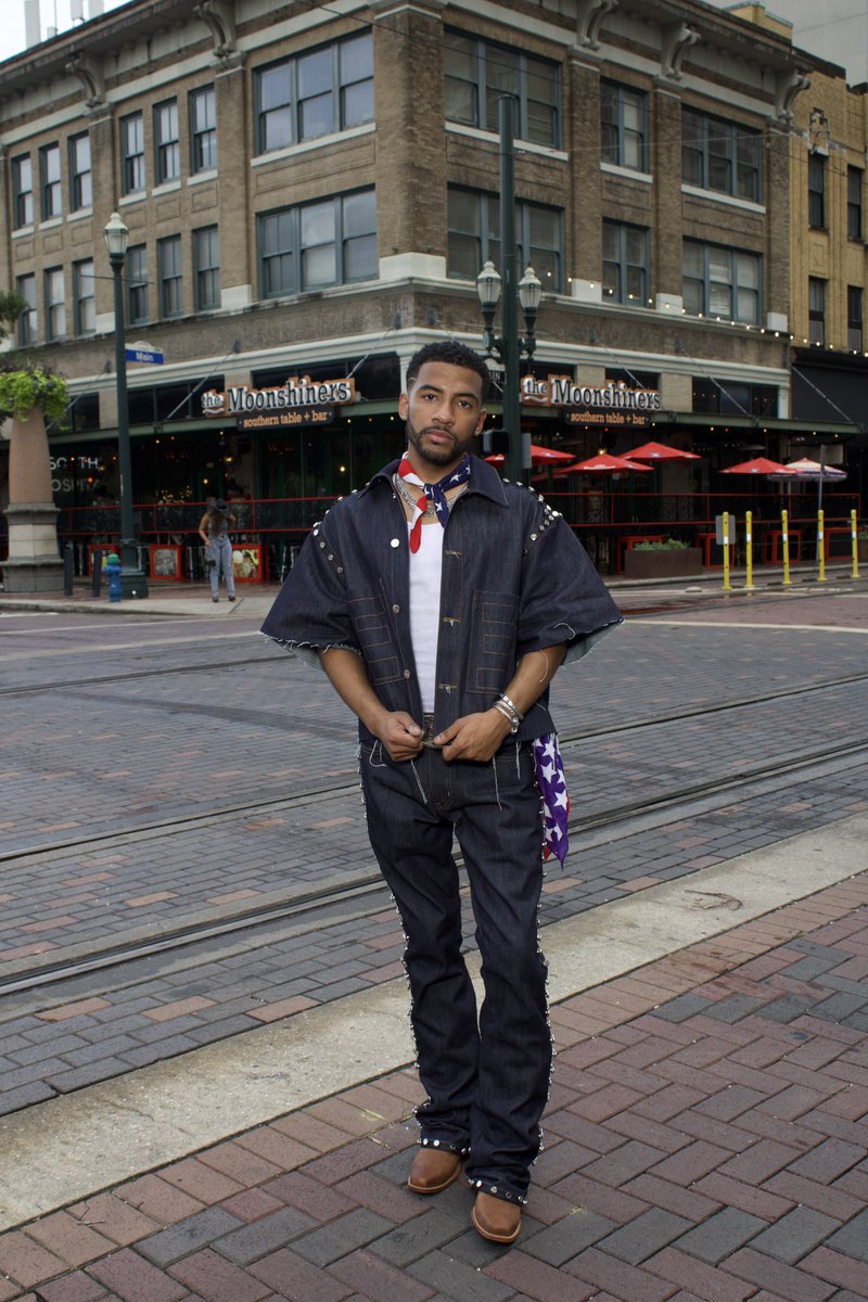 __andrewL's tweet image. cowboy andy 🤠