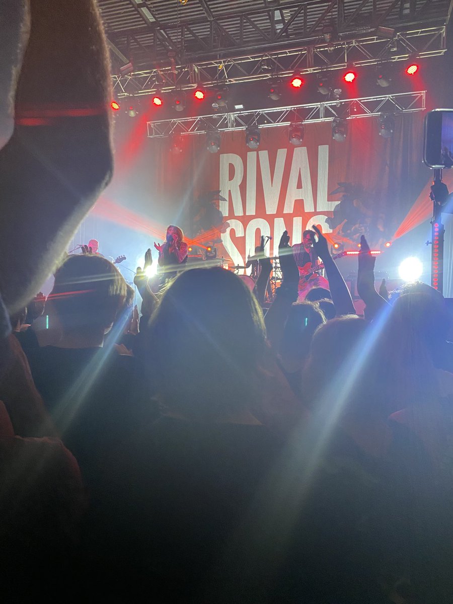 LaraScadding's tweet image. What a voice 🤘🏼 @rivalsons