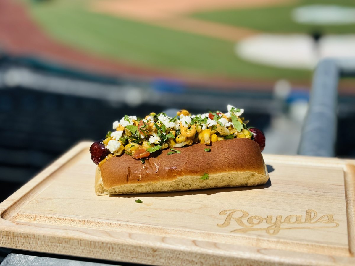 The “El Jeffe” Dog
Bacon Wrapped Frank | Charred Corn | Chorizo Crema | Queso Fresco