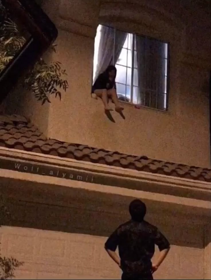 𝐒𝐜𝐫𝐨𝐥𝐥 𝐩𝐢𝐜𝐬 tweet media