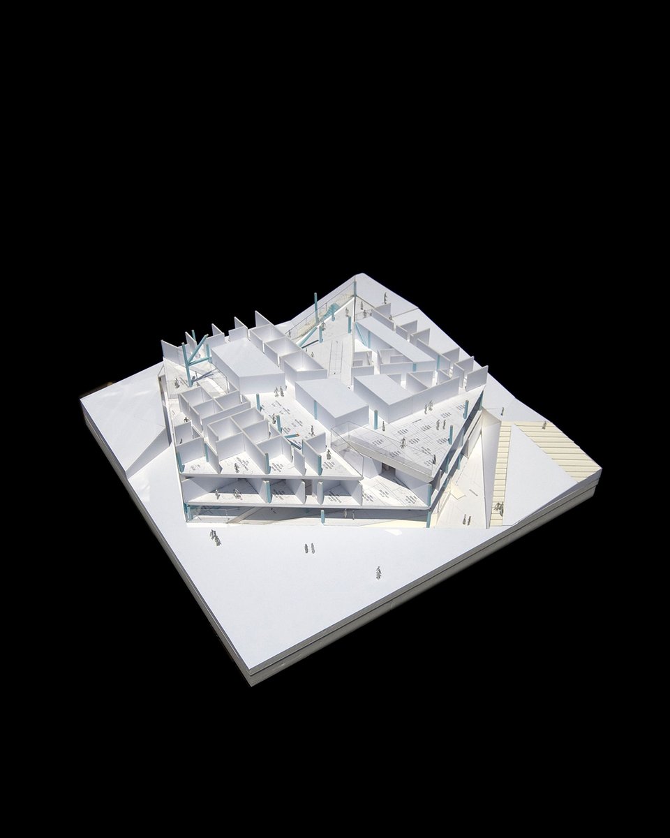MaltzanArch's tweet image. How can institutional architecture reflect and reinforce the innovative spirit of the organizations it serves?
Our proposal for @NASAJPL's Administration Building explored this question—reimagining the office typology as a catalyst for the collaborative culture that drives space…