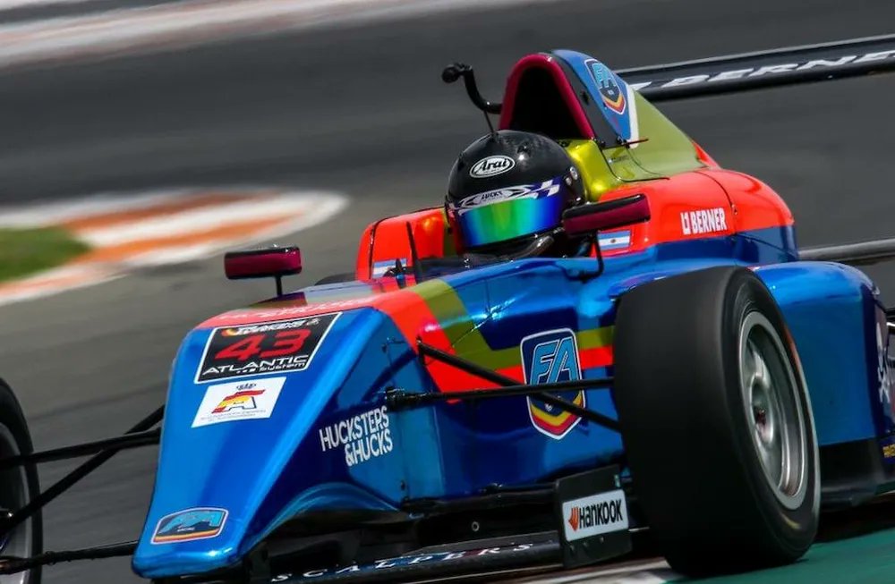Parallaxx84's tweet image. #SiempreConEl43 Desde la F4 española hasta que se retire. Alpine se puede chupar un camión de vergas y el hindú o britanico chupa pija forro de la F1 que escribió la nota también.