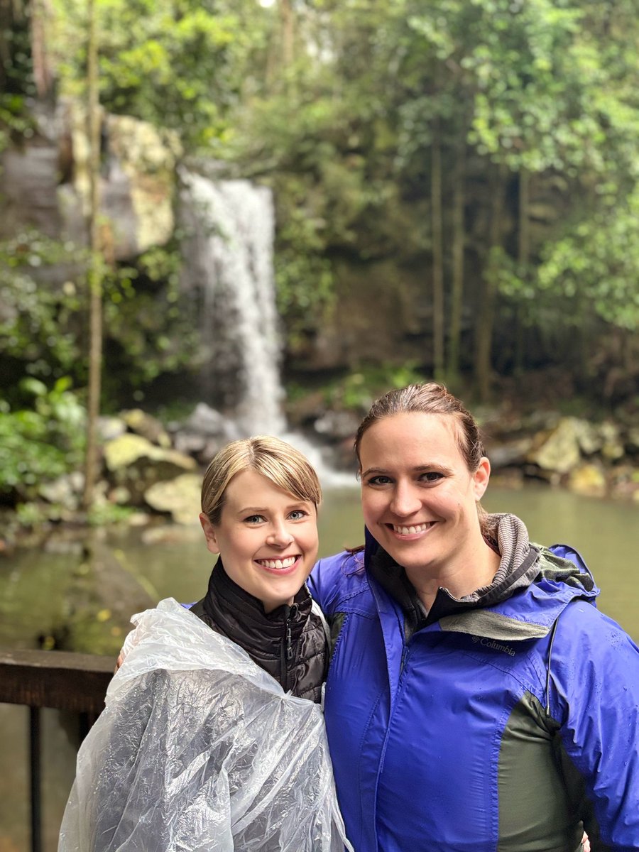 INSneuro's tweet image. Outside of INS meeting events, there is much beauty &amp;amp; adventure to be had in Brisbane! @INSneuro Member Engagement Committee Chair @DrCMMullen and I have toured a rainforest, glow worm cave, the botanical gardens…and got to meet some local wildlife 🐨🦘 

-@docblock_neuro