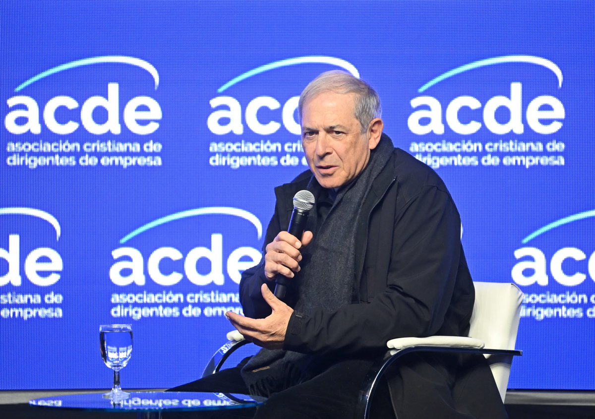 "Ser empresario es ser emprendedor. Es un don que da Dios"

"El empresario debe evitar caer en la tentación del individualismo. Tiene que cuidarse invocando la conciencia de Dios"

💬 P. Adrián Santarelli en el #EncuentroAnualACDE
#ElFuturoEnNuestrasManos
